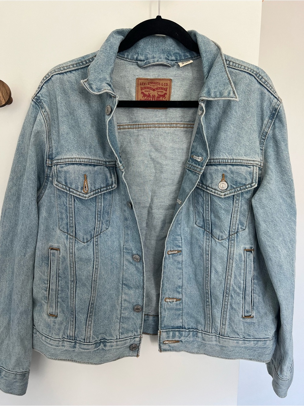 Levi's Light Wash Denim Trucker Jacket - Pale Blue
